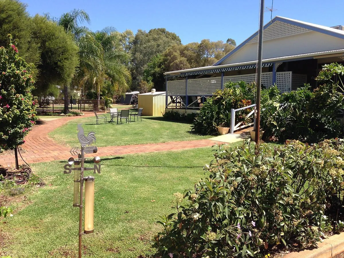 Tambo Mill Motel & Caravan Park